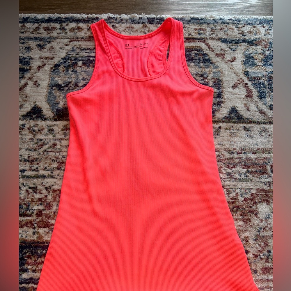Bright coral/pink under armour tank